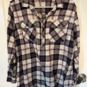 Eddie Bauer Pink and Navy Plaid Zipper up Women's Flannel Shirt